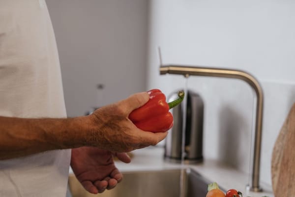 Een lekkende kraan repareren: stoppen met dat eeuwige druppelen