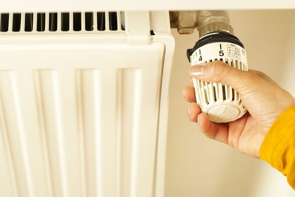 CV-ketel checken vóór het stookseizoen: zo voorkom je een koude verrassing in oktober